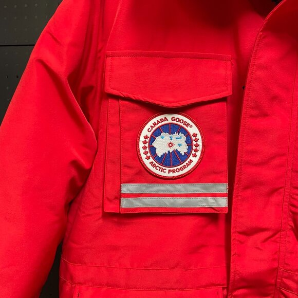 Canada Goose Red Expedition Parka – Authentic, Excellent Condition - Picture 4 of 9